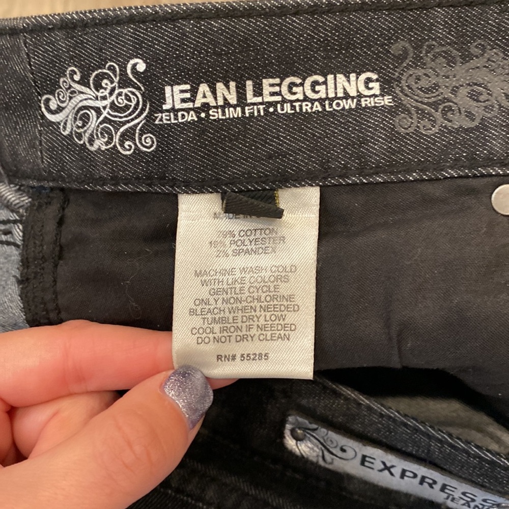Express Jeans - Picture 5 of 6